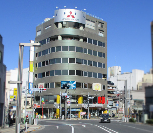 業平自動車本社