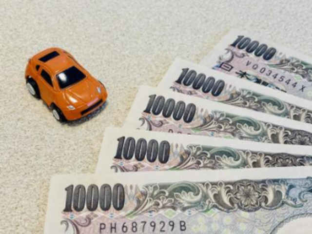 買い取った自動車を自社で販売