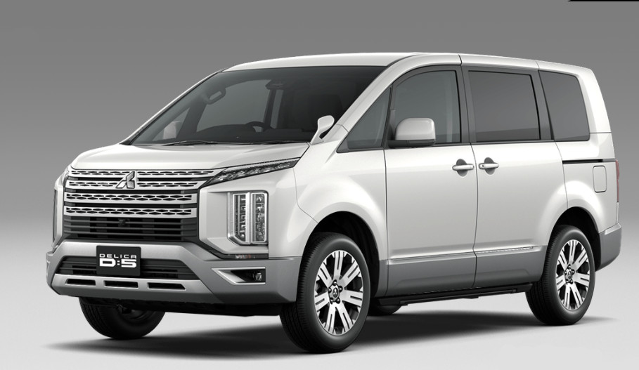 緊急仕入れ即納：登録済未使用車】デリカD5 Gパワーパッケージ