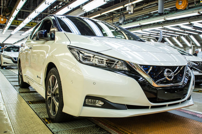 ｎｉｓｓａｎ ｌｅａｆ ４０万円お買い得 環境省補助金８０万 ナリヒラ自動車グループのお買い得特選車情報